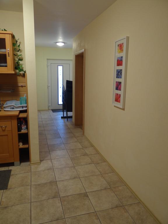 Ferienwohnung Am Nurburgring Welcherath Ruang foto